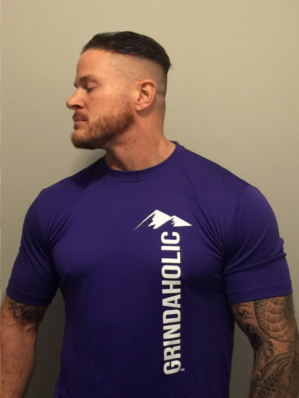 New Men's 2020 GRINDAHOLIC T-Shirt